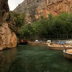 Balneario De La Virgen Hotell 3*