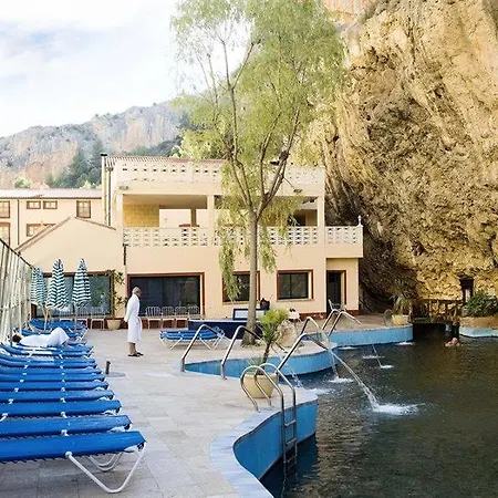 Balneario De La Virgen 3*