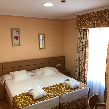 Balneario De La Virgen Hotel 3*