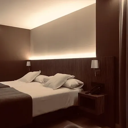 Hotel Balneario De La Virgen 3*