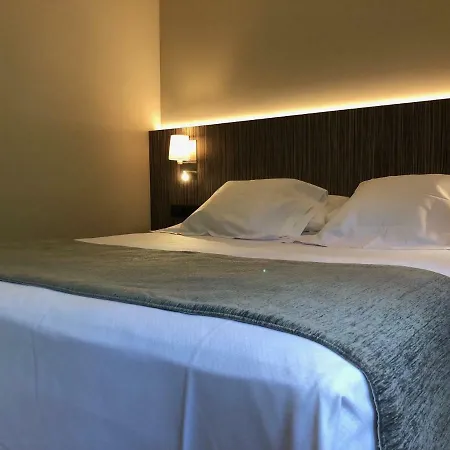 فندق Balneario De La Virgen خارابا