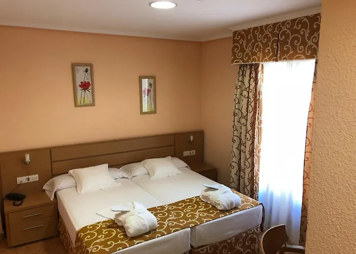 Balneario De La Virgen Hotell 3*