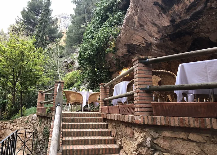 Balneario De La Virgen Hotell 3*