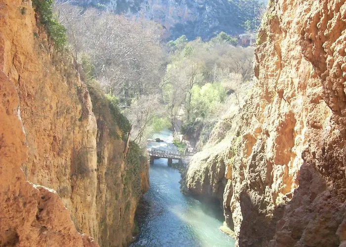 Hotell Balneario De La Virgen 3*