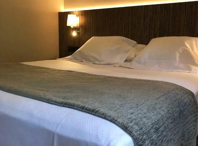 Hotell Balneario De La Virgen 3*