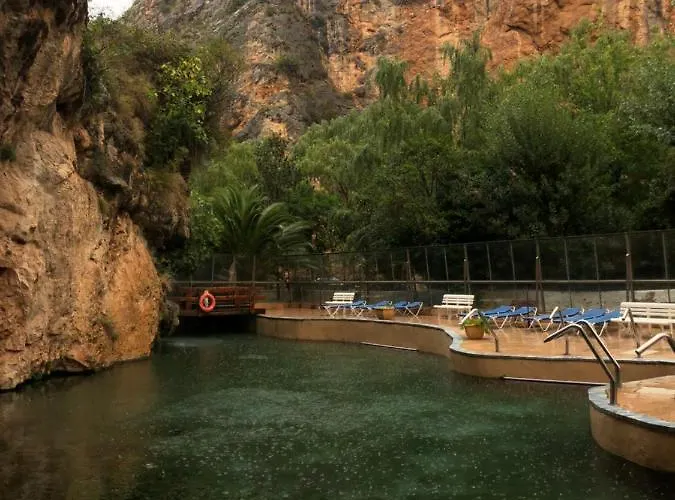 Balneario De La Virgen Hotell 3*